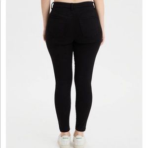 american eagle black curvy high waisted jeans
